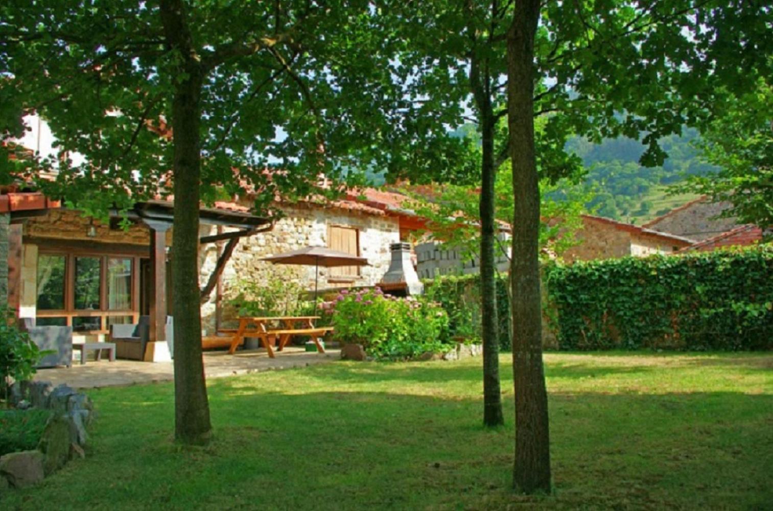 Pensjonat El Rincon Del Besaya Villasuso de Cieza Zewnętrze zdjęcie